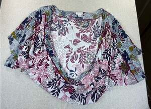 Anthropologie Women's One Size White Maroon Floral Print Open Front Shrug Top